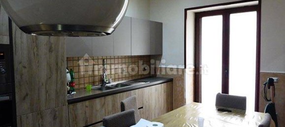 5 rooms Apartment in Sant'Antimo, Italy No. 260323 6