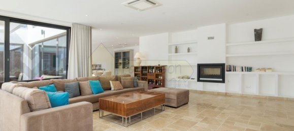 4 bedrooms Villa in Olhao, Portugal No. 319766 10