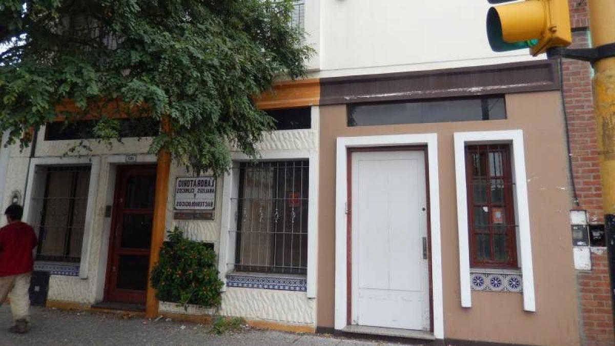 2 bedrooms House in Quilmes, Argentina No. 56353