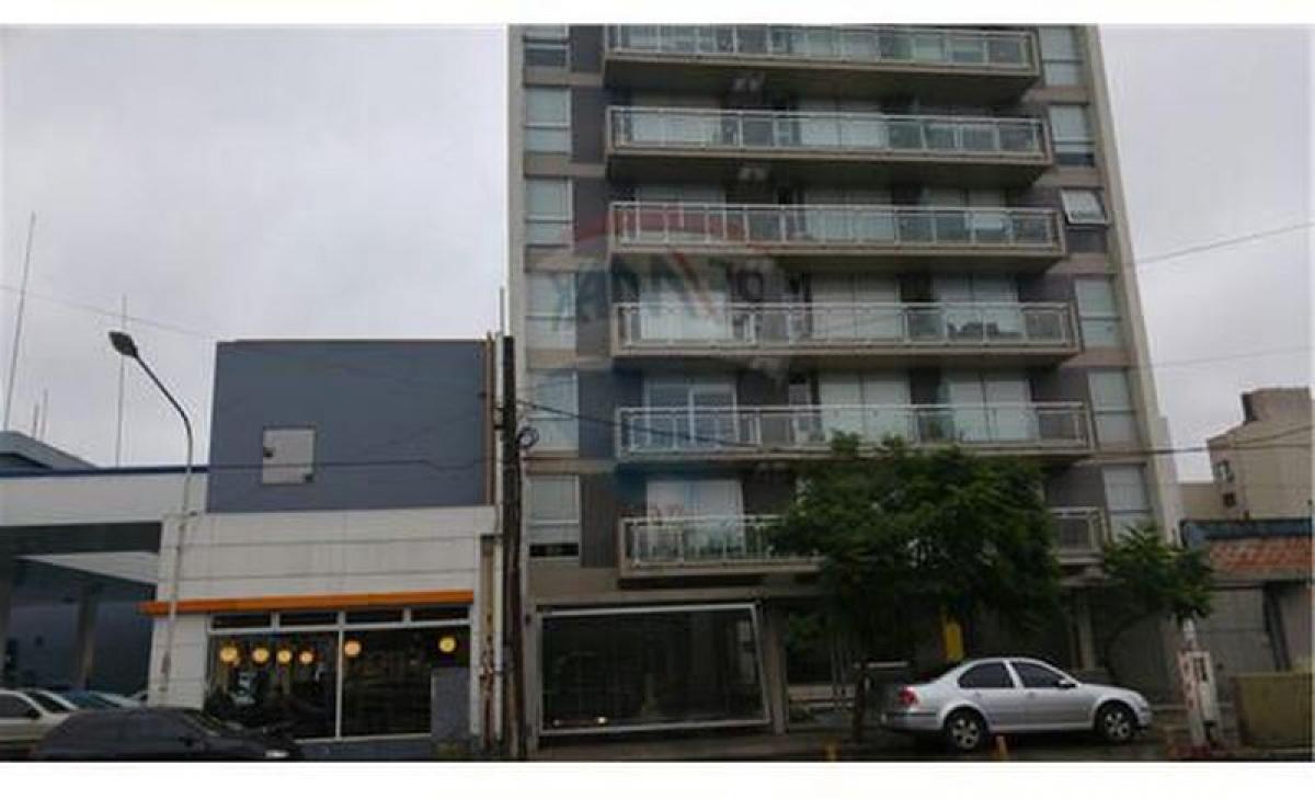 Lagerhaus in Moron, Argentina 1253m², Nr. 30463