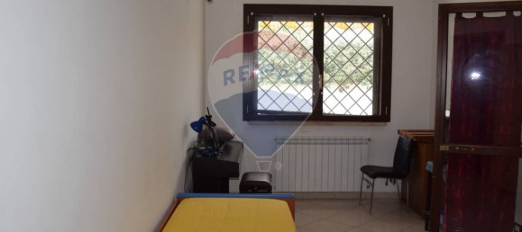 Вилла с 3 спальнями в Ардеа, Италия № 108212 20