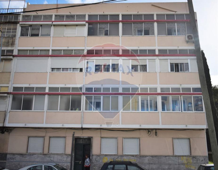 4 bedrooms Apartment in Amadora, Portugal No. 66439