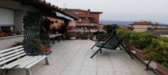 Квартира с 4 комнатами в Рим, Италия № 12894 2