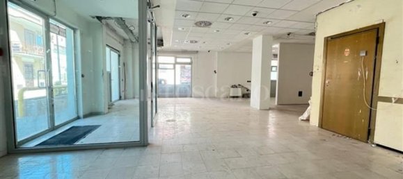 271m² Commercial property in Stornara, Italy No. 328570 15