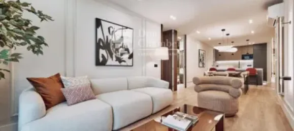 Apartamento de 3 dormitorios en Madrid, Spain No. 119144 12