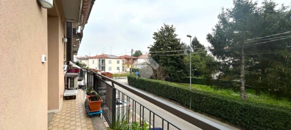 2 bedrooms Apartment in Creazzo, Italy No. 157037 19
