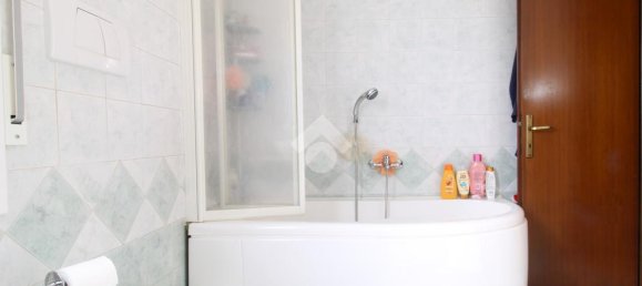 2 bedrooms Apartment in Creazzo, Italy No. 157037 13