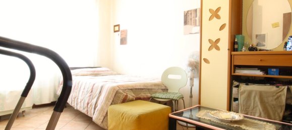 2 bedrooms Apartment in Creazzo, Italy No. 157037 8