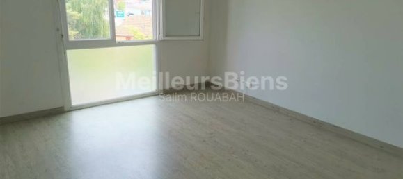 2 bedrooms Apartment in Audincourt, France No. 304612 5