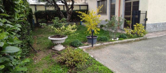 5-Zimmer Gewerbliche Immobilie in Seveso, Italy, Nr. 64818 9