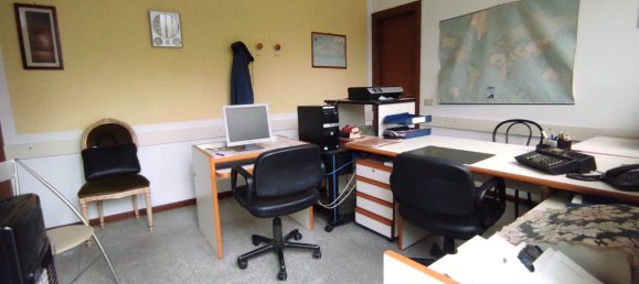 5-Zimmer Gewerbliche Immobilie in Seveso, Italy, Nr. 64818 5