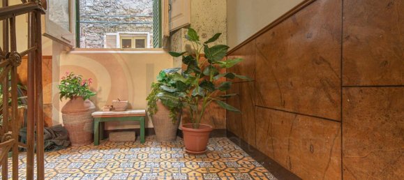 Здание с 7 комнатами в Арпино, Италия № 134810 12