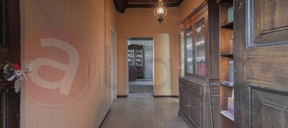 Здание с 7 комнатами в Арпино, Италия № 134810 50