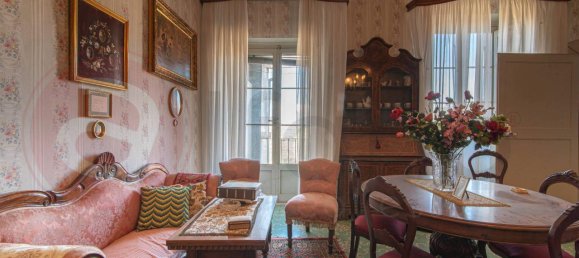 Здание с 7 комнатами в Арпино, Италия № 134810 20