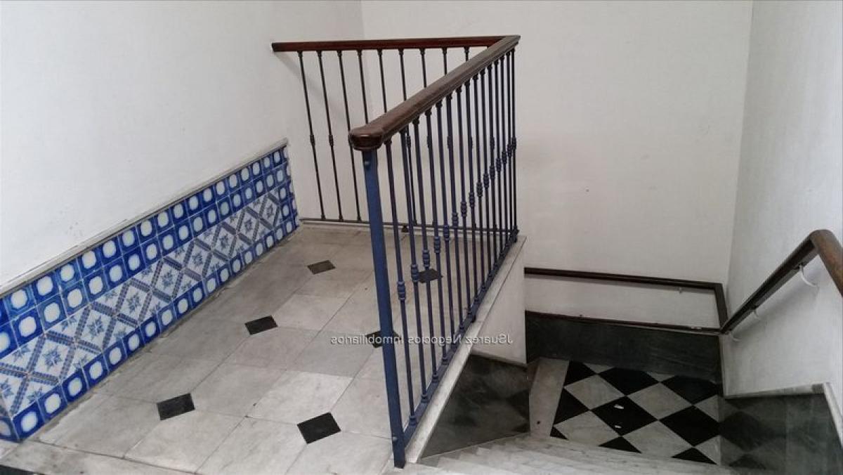  Building in Montevideo, Uruguay No. 16361