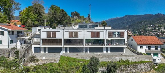 Casa de 3 dormitorios en Rio Caldo, Portugal No. 175581 36