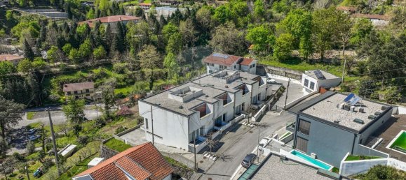 Casa de 3 dormitorios en Rio Caldo, Portugal No. 175581 22