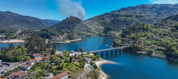Casa de 3 dormitorios en Rio Caldo, Portugal No. 175581 31