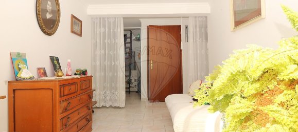 6 chambres Maison à Tavarede, Portugal No. 35941 42