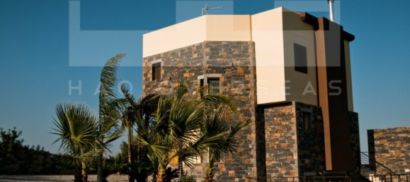 4 bedrooms Villa in Crete, Greece No. 8624 9