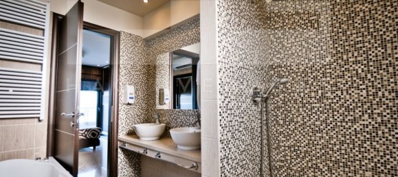 4 bedrooms Villa in Crete, Greece No. 8624 11