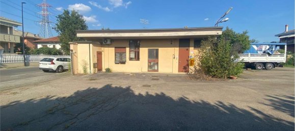 1900m² Warehouse in Limbiate, Italy No. 359789 41