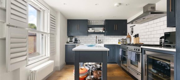 2 bedrooms Apartment in London, United Kingdom No. 5214 13