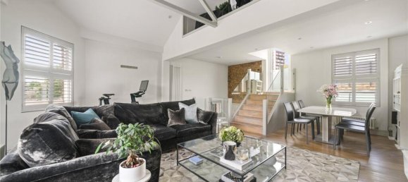 2 bedrooms Apartment in London, United Kingdom No. 5214 3