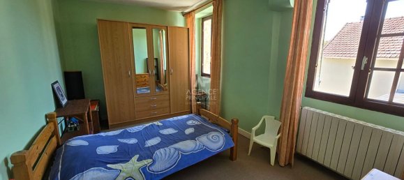 5 bedrooms House in Santeuil, France No. 164259 7