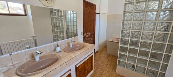 5 bedrooms House in Santeuil, France No. 164259 9