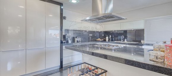 5 bedrooms House in Matosinhos, Portugal No. 184678 16