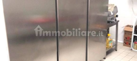 200m² Commercial property in Formia, Italy No. 342493 10