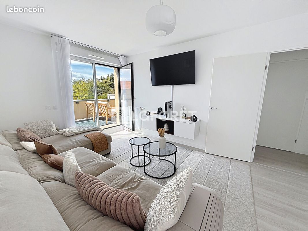 2 غرف نوم شقة في Saint-Nom-la-Breteche, France رقم 322256