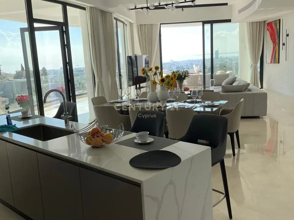 3 bedrooms Apartment in Agios Athanasios, Cyprus No. 742