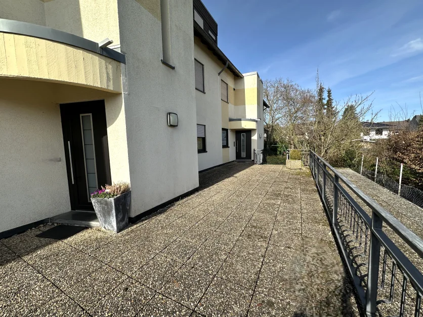 Квартира с 3 комнатами в Дюрен, Германия № 7425