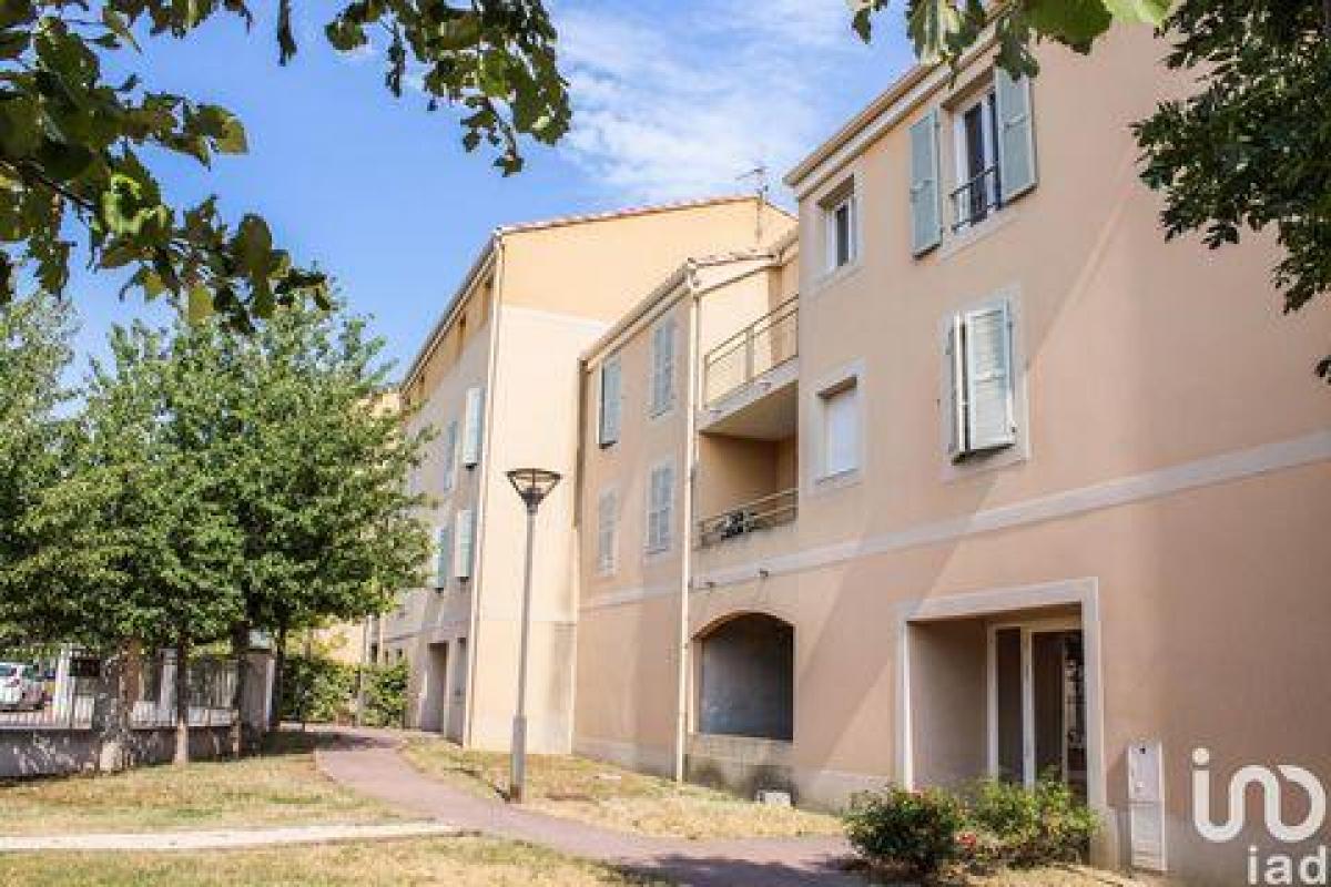 Condominio de 2 dormitorios en Le Mas, France No. 8727