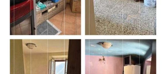 3 rooms Apartment in Fabbriche di Vergemoli, Italy No. 189304 2