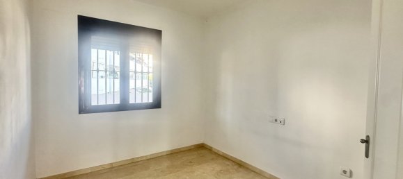 Квартира с 2 спальнями в Михас, Испания № 137573 22