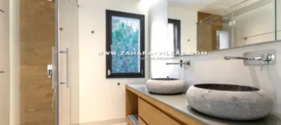 Casa de 4 dormitorios en Zahara de los Atunes, Spain No. 103670 22