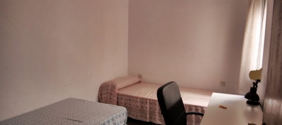 4 Schlafzimmer Wohnung in Malaga, Spain, Nr. 166357 8