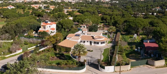 3 bedrooms House in Almancil, Portugal No. 102403 2