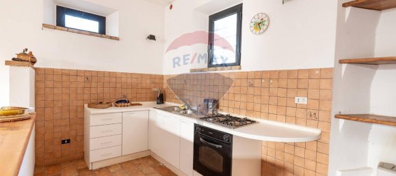 4 rooms House in Montemarciano, Italy No. 3130 4