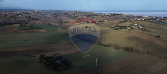 4 rooms House in Montemarciano, Italy No. 3130 16