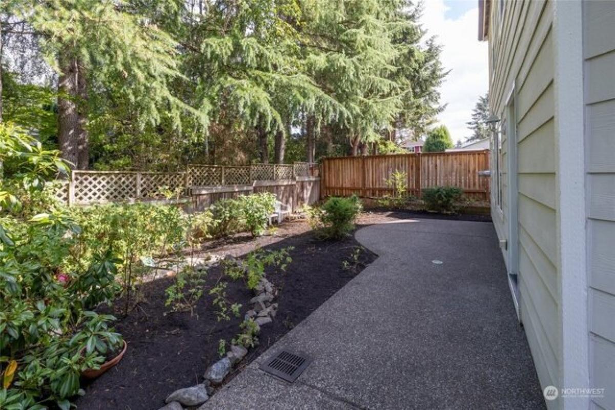 5 bedrooms House in University Place, USA No. 388541