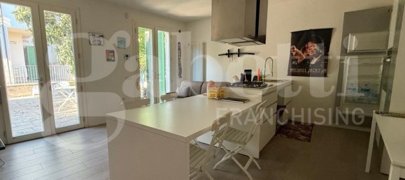 Casa de 5 dormitorios en Pontedera, Italy No. 265073 16