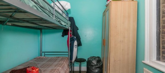 4 bedrooms House in London, United Kingdom No. 2857 18