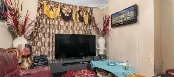 4 bedrooms House in London, United Kingdom No. 2857 3