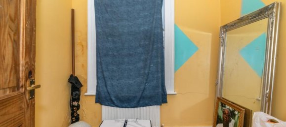 4 bedrooms House in London, United Kingdom No. 2857 22