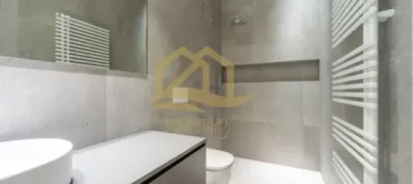 Apartamento de 2 dormitorios en Ciudad Vieja, Spain No. 34008 18