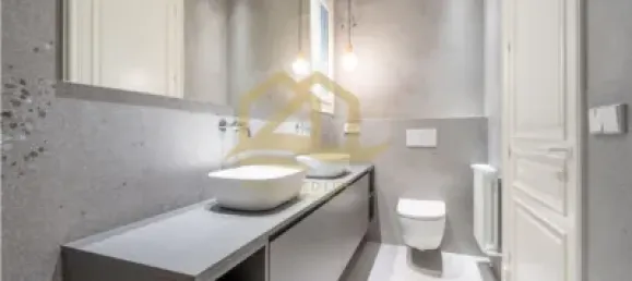 Apartamento de 2 dormitorios en Ciudad Vieja, Spain No. 34008 27